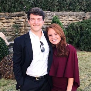 Meet your Posher, Mia